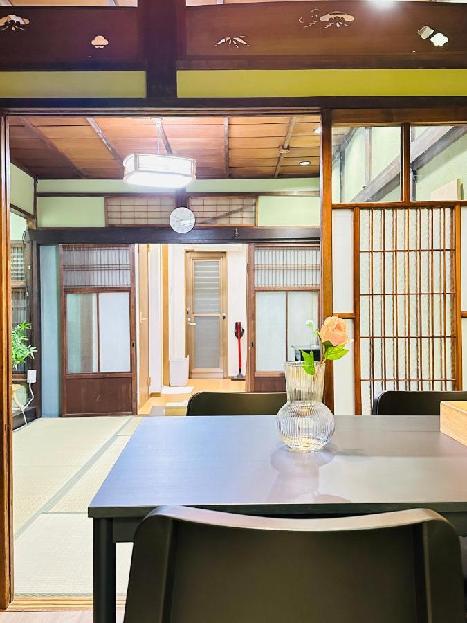 Miyu 灵月 和風戸建て 地下鉄駅まで僅か350M 最大4人 Villa Осака Екстериор снимка