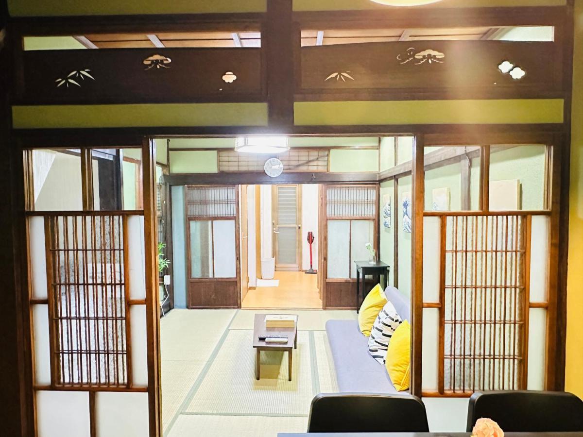 Miyu 灵月 和風戸建て 地下鉄駅まで僅か350M 最大4人 Villa Осака Екстериор снимка